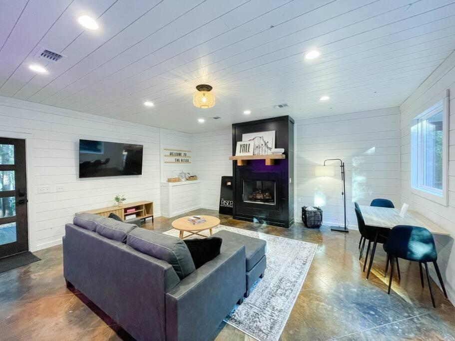 The Riser - Brand New Modern Cabin In Broken Bow Exterior photo