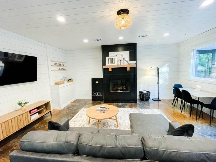 The Riser - Brand New Modern Cabin In Broken Bow Exterior photo