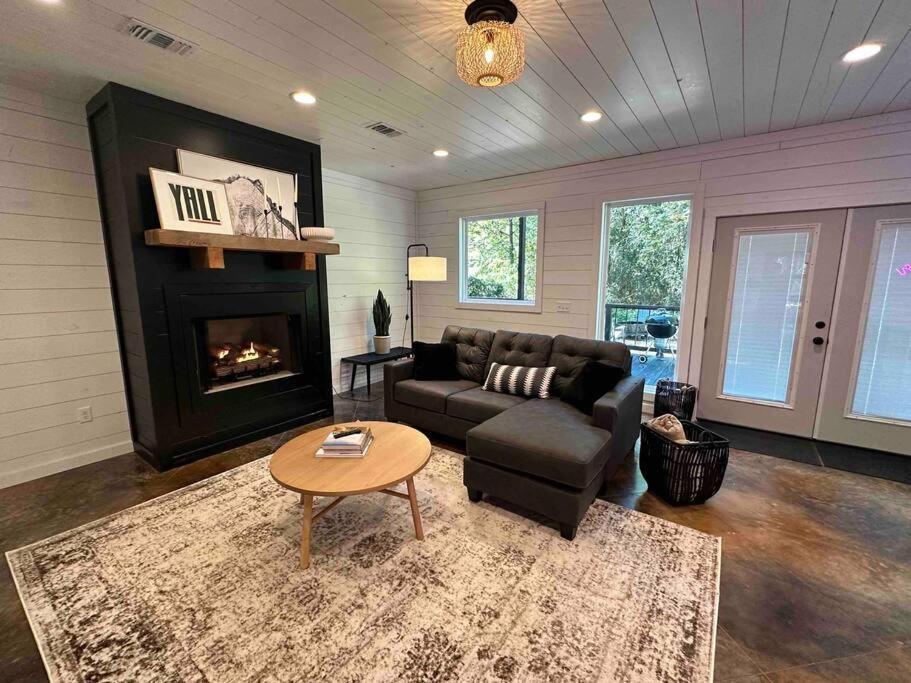 The Riser - Brand New Modern Cabin In Broken Bow Exterior photo